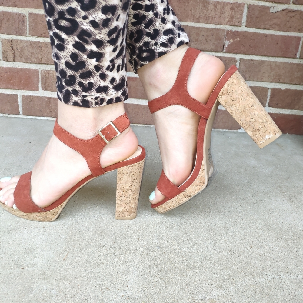 Sandals heels forever 21 (8 size)